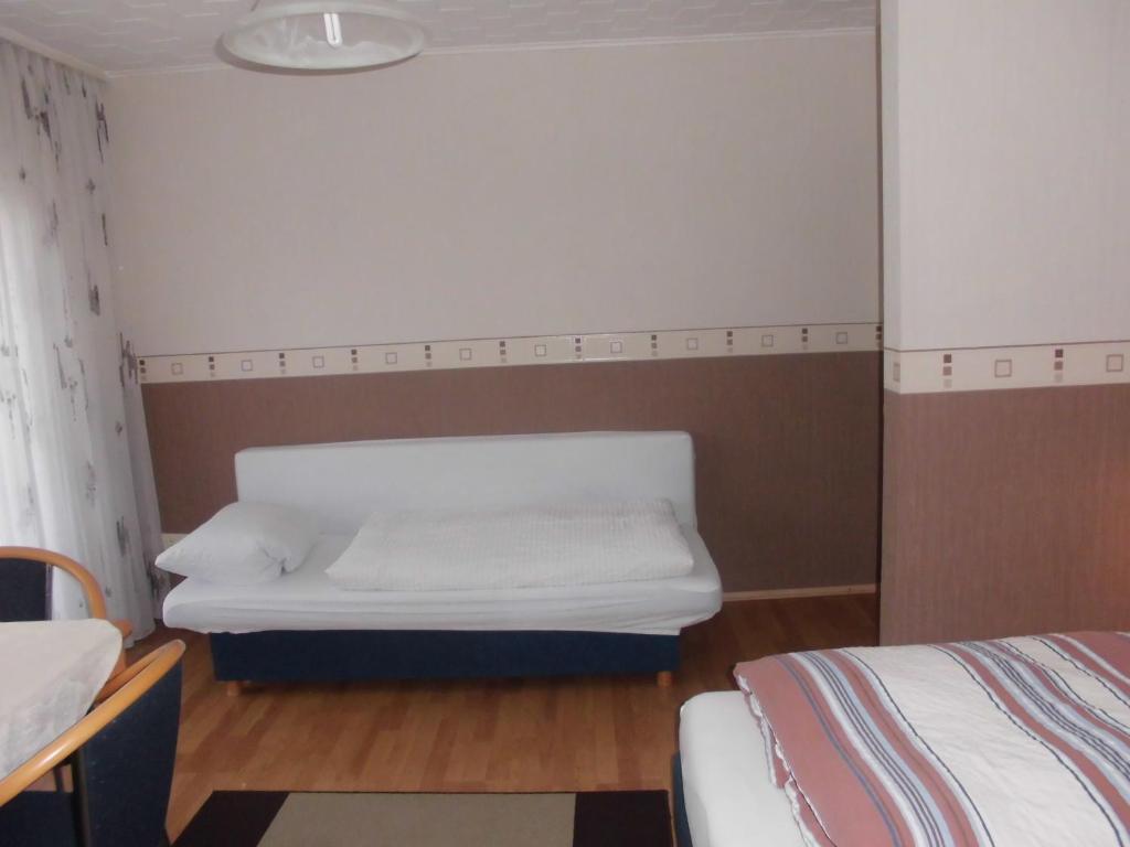 Meckesheim Hotel Martinsklause الغرفة الصورة